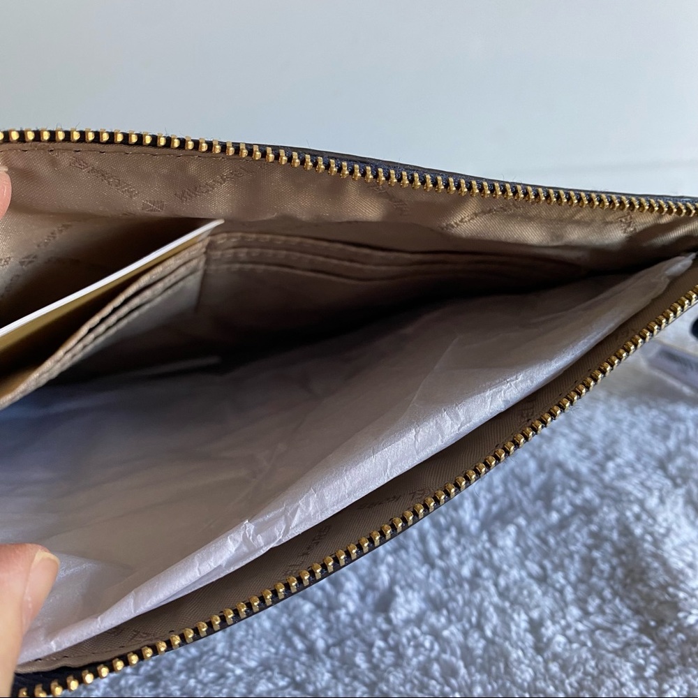 Michael Kors Leather Jet Set Travel Navy - Picture 3 of 6